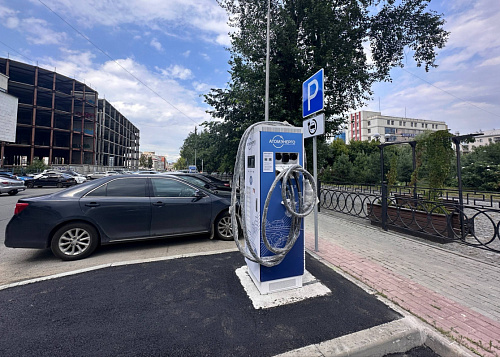 Челябинск вошёл в топ-10 городов России по числу электрозаправок