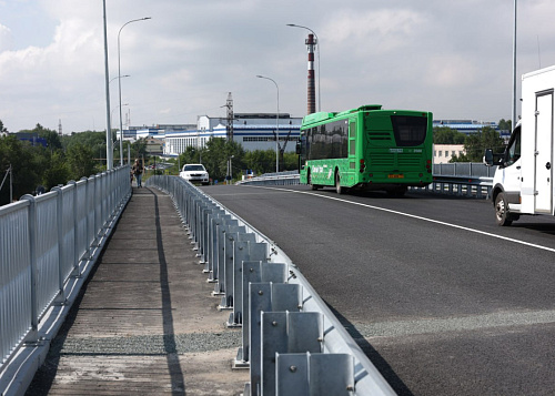 В Челябинске открыли движение по путепроводу в поселке Новосинеглазово