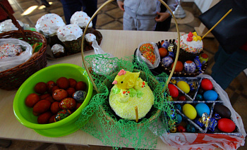 Готовимся к Пасхе: где и когда в Челябинске можно освятить куличи