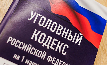 Челябинец не смог разойтись с незнакомцем в калитке и избил его