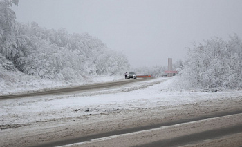 Проезд по М-5 в Челябинской области ограничили из-за снега до вечера 9 февраля