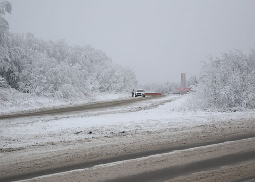 Проезд по М-5 в Челябинской области ограничили из-за снега до вечера 9 февраля