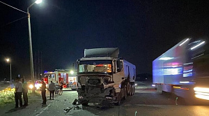 Три жизни унесла жуткая авария с грузовиком под Челябинском