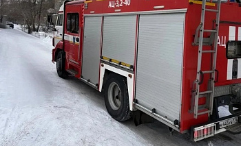 64-летний мужчина пострадал во время пожара в пятиэтажке Челябинска