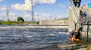 Очевидцы спасли унесенного течением подростка в Южноуральске