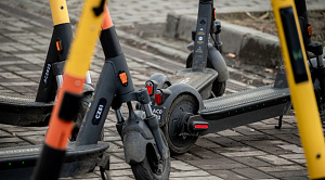 В Челябинске ребёнок пострадал от ездока на самокате