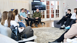 Разведчик рассказал челябинским  школьникам о службе в Чечне и на Донбассе