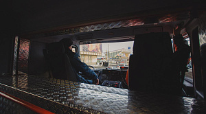 Жильцы девятиэтажки на Чичерина сами эвакуировались при пожаре