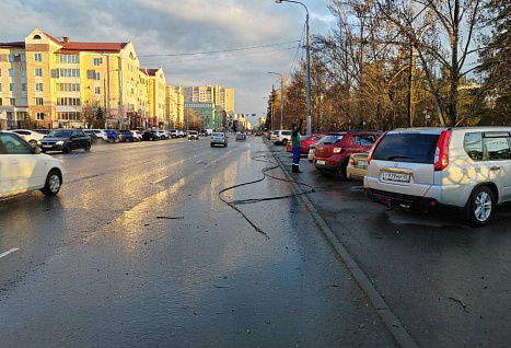 Все службы Челябинска перевели на особый режим работы из-за шквала