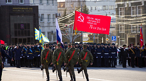 Челябинцам не дадут прогуляться с Лениным из-за репетиции парада