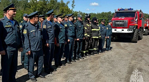 Пожарные учились спасать из бани пациентов психиатрической больницы в Троицке