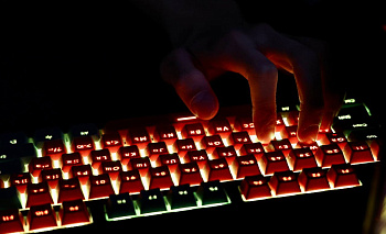 Блогер Корюшкин научит: челябинским школьникам расскажут о безопасности в МАХ