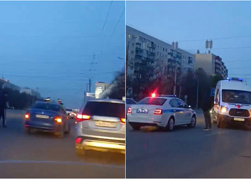 В Челябинске пассажир пострадал при столкновении скорой помощи и Volkswagen Polo