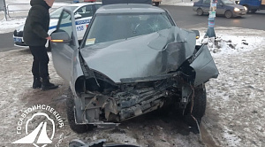 В Челябинске водитель легковушки выехал на пешехода, уходя от ДТП