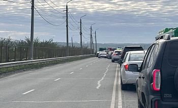 Въезд на плотину в Челябинске закрыли из-за массового ДТП