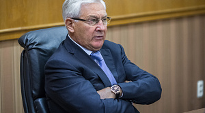 Умер бывший вице-спикер челябинского ЗСО Юрий Карликанов