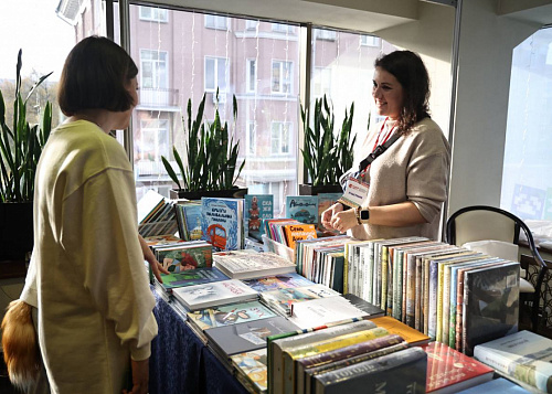 Звезды и книги: челябинский #РыжийФест собрал более 20 тысяч гостей