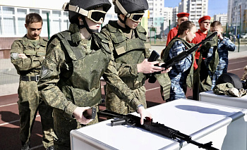 Юные батыры из Челябинской области похвалятся силой, ловкостью и умением разбирать АК-74