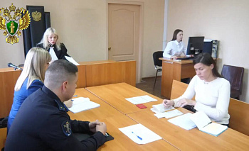 В Челябинске отправили под стражу водителя, сбившего насмерть велокурьера