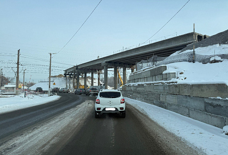 Путепровод в челябинском Новосинеглазово намерены сдать к осени 2026 года