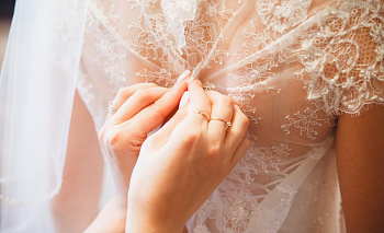 Блогер из Усть-Катава сыграет свадьбу с Клавой Кокой