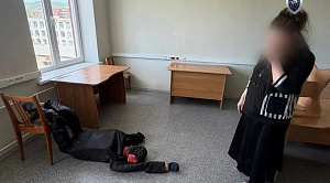 В Миассе женщина порезала горло любовнику за пьяный буллинг детей