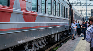 Дети из Златоуста добрались домой после аварии на железной дороге