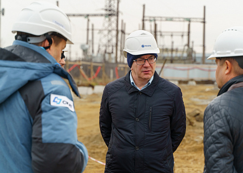 Дмитрий Воденников провел рабочее совещание на энергообъектах Челябинской области