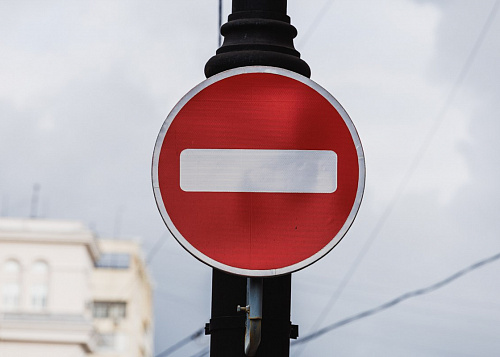 Под санкции Евросоюза попала челябинская компания