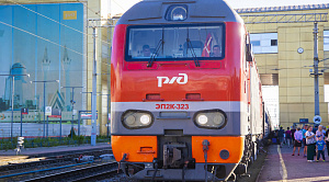 В перевернувшемся поезде ехали 157 жителей Челябинской области, из них 65 детей