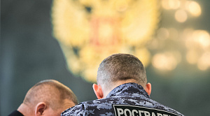 Алексей Текслер пожелал росгвардейцам крепкого здоровья