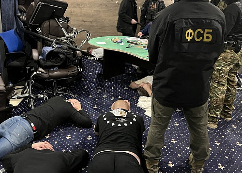 Пять человек задержали за организацию подпольного казино в Магнитогорске