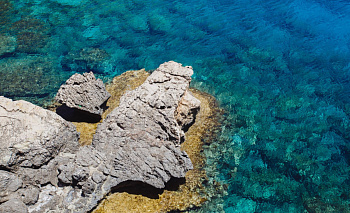 Челябинских туристов эвакуируют с застрявшего лайнера в Катаре