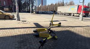 Самокатный беспредел: челябинцы теряют тротуары и эстетику порядка