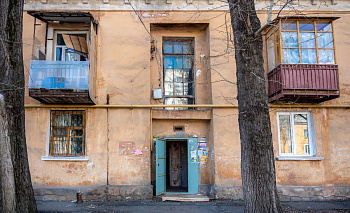 Аварийный дом в Челябинске могут расселить на 11 лет раньше