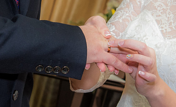 Пары снова поженятся в библиотеке имени Пушкина в Челябинске