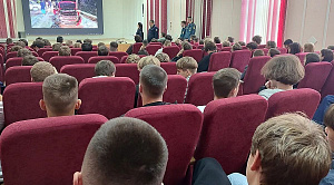 Студенты Златоуста вместо лекции попали на страшный нон-стоп показ от ГАИ