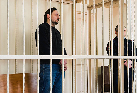 «Шакалы вы все»: челябинского журналиста подозревают в вымогательстве у бизнесмена