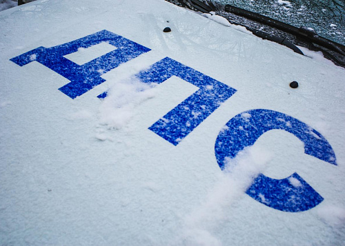 В Челябинске автомобиль Нива сбил двух женщин на пешеходном переходе