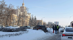 В ГАИ раскрыли детали аварии с двумя BMW возле ЮУрГУ в Челябинске