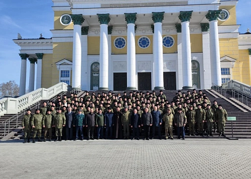 Казаки Южного Урала встали в строй: их шаг услышат на Параде Победы в столице