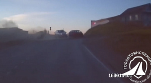 В Усть-Катаве Hyundai вылетел наперерез легковушке в попытке сбежать от ДПС