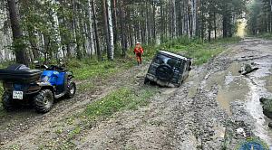 Парень бросил увязший квадроцикл и пропал в лесу под Кыштымом