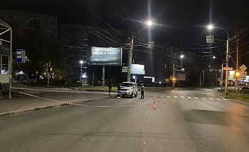 Водитель Lada Granta переехал лежащего человека в Миассе