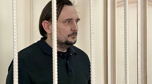 Суд отправил в СИЗО блогера Шумакова, задержанного за вымогательство