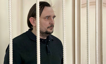 Суд отправил в СИЗО блогера Шумакова, задержанного за вымогательство