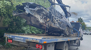 Два брошенных автомобиля эвакуировали с улиц Челябинска