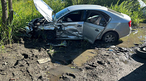 Шесть человек пострадали при столкновении двух автомобилей в Челябинске