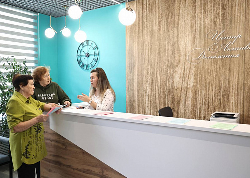 Центр активного долголетия с комнатой релаксации открыли в Челябинске