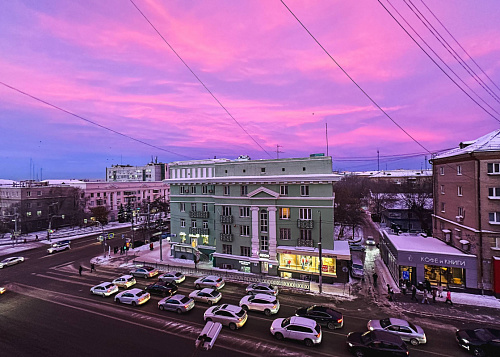 Фантастичный закат сфотографировали в небе над Челябинском